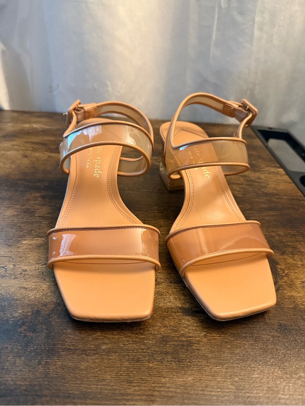 kate spade Tan Patent Block Heel Sandals size8.5